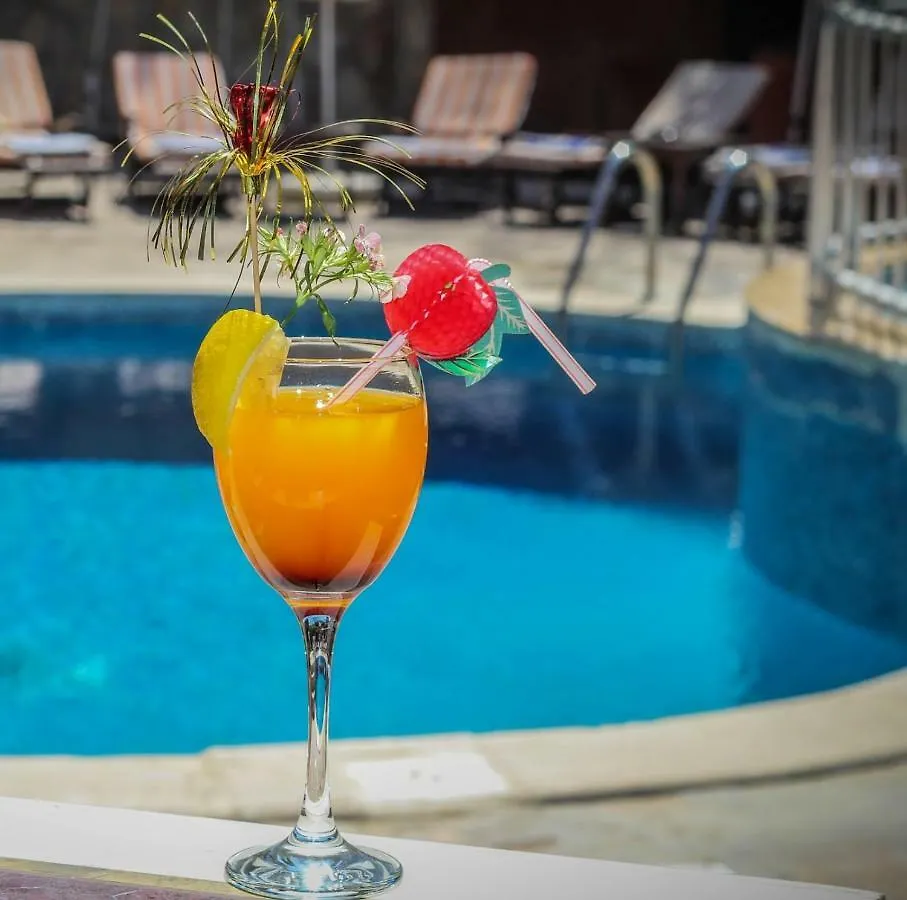 Kromer Garden Hotel Анталья